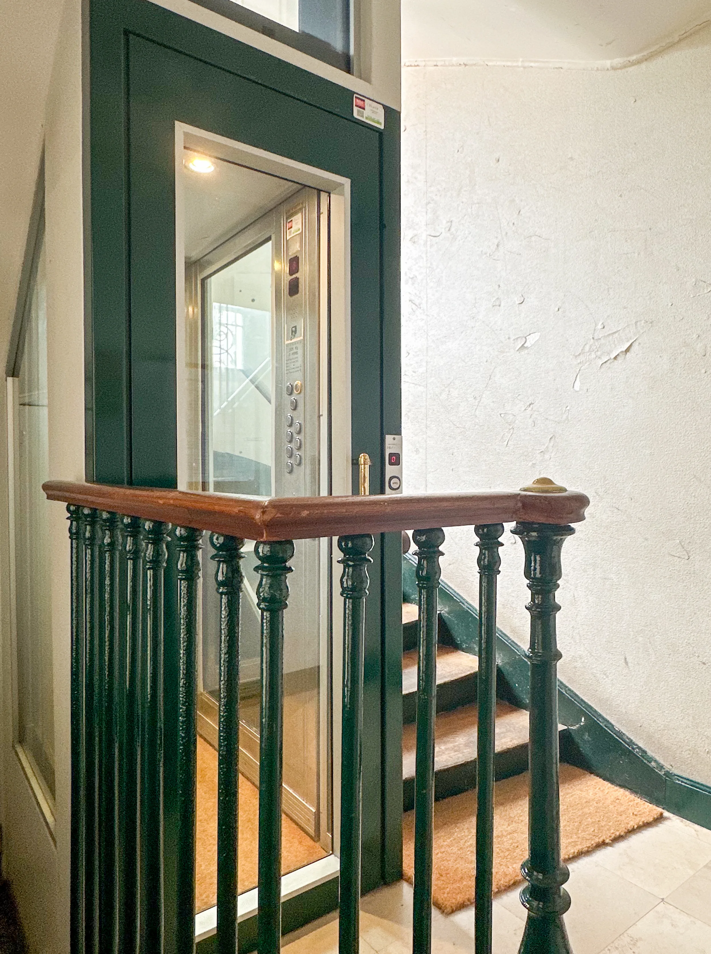 Rue Saint Dominique 1